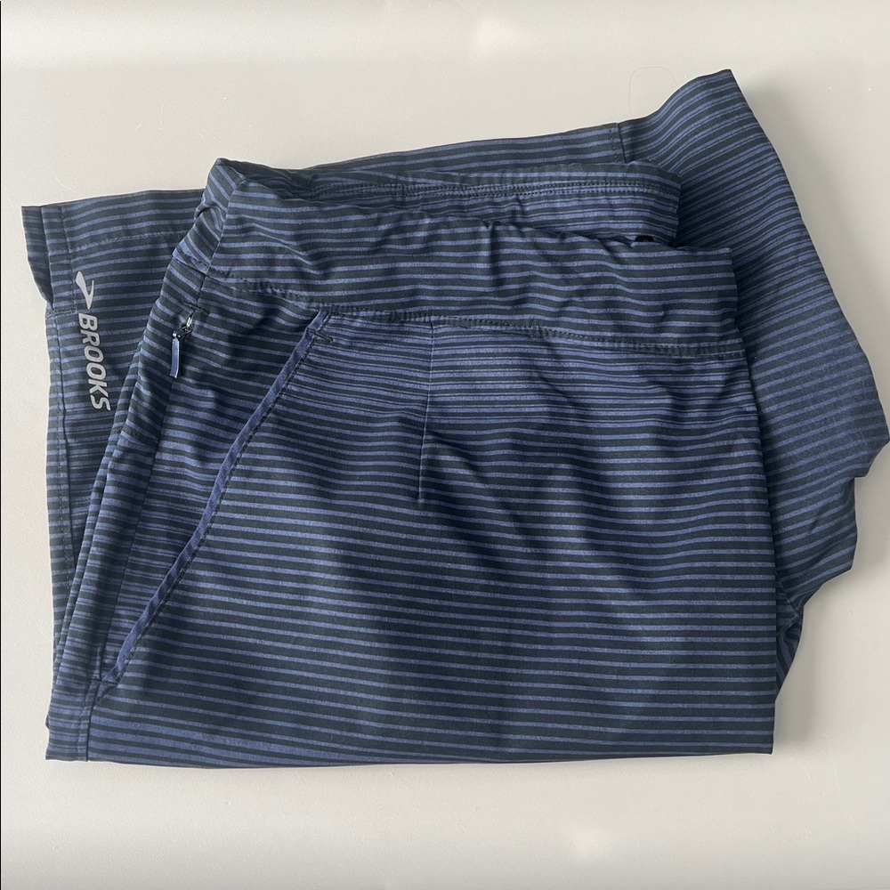 Brooks Running/Athletic Striped Short Blue/Black Size Large